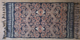 Antique traditional Ikat cotton, indonesia , no: 176, size: 98*54cm.                       
