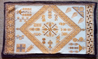 Antique swedish cross stitch, no: 380, size: 63*63cm, very nice motif, silk on linen.                   