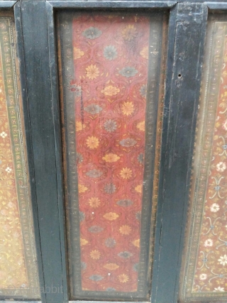 Wooden Mughal Partition .

 Double Side ,Natural Stone Colours, Emboss Flower design Work.

 Teak Wooden Frame.

 From Hyderabad ( Andhra Pradesh ) .

 Very Old and Good Condition.

 18 Century Piece.

size: 3.3  ...