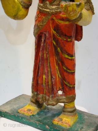  Policrome Paper Mache Statue of Gauri Goddess from Karnataka(south India).

 Very Good Condition, Nice patina and Wood Inside.

 Size: 18 x 32 x 63 cms

       