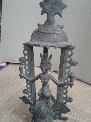 Bronze Gajalaxmi Statue Toy.

 Lost wax casting and Very Good Condition.

 Size:. 6 x 10 x 16 cms

 From West Bengal ( East India)         