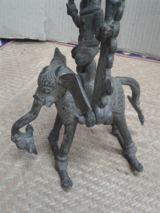 Bronze Gajalaxmi Statue Toy.

 Lost wax casting and Very Good Condition.

 Size:. 6 x 10 x 16 cms

 From West Bengal ( East India)         