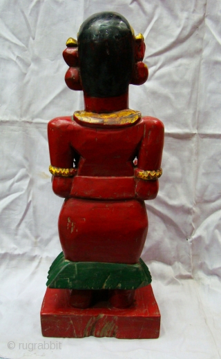 BHUTA PAINTED FIGURE.

 Wooden Bhuta statue from South Karnataka, India.
 
  WORSHIP TO GODDESS BHUTA KOLA , IN Kundapur District.

 Size: 14 x 18 x 47 CMS

 Very Good condition Old  ...