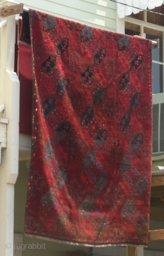 80 year old ersari, turkmen, turkoman...  5'3 x 8'3...  soft shiny  saturated and floppy...
                