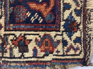 Antique Kurdish Chanteh, 
Age is circa 1880 and Size is 45 x 31 cm.                    ...