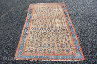 A nice Malayer with nice pattern, size is 208 x 127 cm                     
