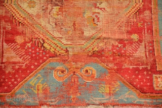 Turkish rug(?) size is185 x 135 cm                          