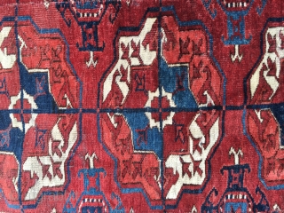 Tekke fragment cut from a large carpet, size 108 x 93                      