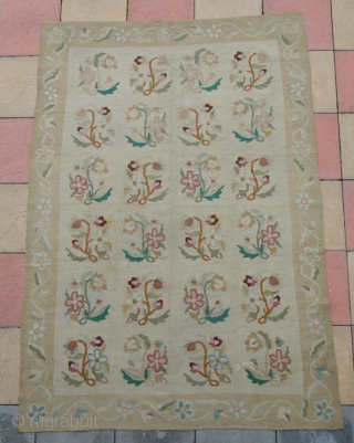 Antique Bessarabian kilim 1880
Size : 262 x 175 cm                        