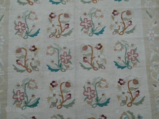 Antique Bessarabian kilim 1880
Size : 262 x 175 cm                        