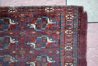 Early 1800 Yomut Chuval, one of the most rare chuval. I have this from many years in my collection, it's size is 110 x 70 cm. It haven't touched for reweave or  ...