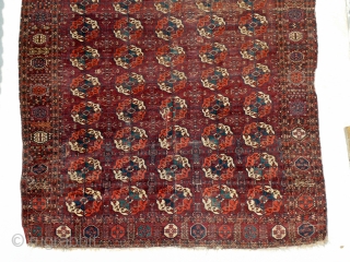 An Early Tekke 1800, beautfifully packed.
Size : 240 x 205 cm & 7.11 x 6.9 ft                 