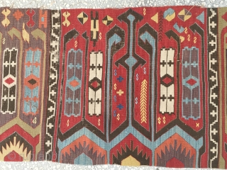 Central Anatolian Konya Kilim Rug 18th Century
Size:254cmx60 cm                         