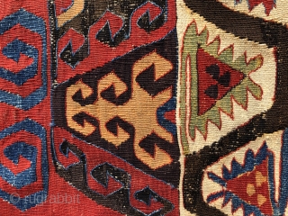 Aksaray kilim 250 years old  size 365 cm 160 cm                      