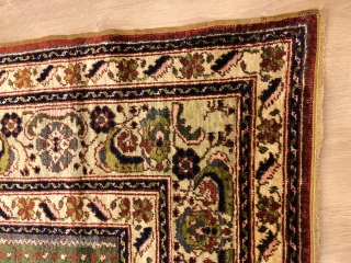Old Sivas silk carpet size is 180cmx120cm ready to use                       