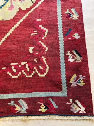 Şarköy kilim size 120 to 180 Age 150 solid                        