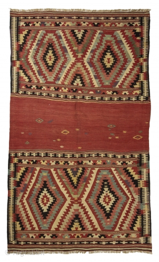 Anatolian Fethiye Kilim,9.4x5.2 ft,287x160 cm.
Perfect cond.                           