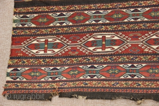 Antique sumak mafrash.1,45x1,13cm
4'7x3'7ft                              