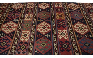 Caucasian Kilim
Perfect Condition
10.4x5.2 ft,
317x160 cm                            