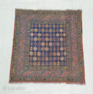 Antique  sahsavan face  cm 0.60 x 0.57 natural colors 
19th century  good  condition                