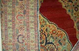  persia  tabriz  hacijaliy     180  x  127 only has an old restoration center in perfect condition
price ask SOLD THANKS      