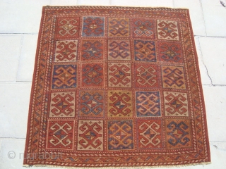 ANATIQUE  ANATOLIAN  BERGAMA   RUG  CM 0,94 X 0,94  1850  CIRCA  ORGINAL  CONDITION  EXHIBITION AT SARTIRANA TEXTILE SHOW 10-14. 2014  SEPTEMBRE ITALY  ...