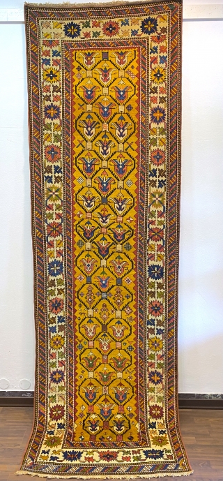 Caucasian antique  cuba  cm 2,95 x 0,95 ( 9,10 -3,2 )mid 19th Century
 quality of the fine carpet with vegetable color rare soft fantastic perfect state of conservation
please more information  ...