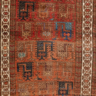 This is one highlight of our current exhibition "Spring Awakening": 1148 Very rare symmetrically knotted Baluch / Bahluli rug, 79/144 cm (a vertical cut in the middle), last quarter 19th century, an  ...