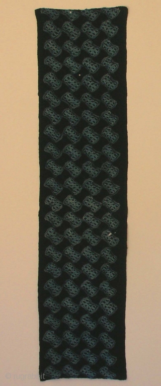 ‘bundou- tsunagi’ shibori cloth , Japan, Meiji (c.1880), 139x33cm. The common English translation of the Japanese word shibori is "tie-dye"; however, a more accurate translation is "shaped-resist dyeing," which describes the inherent  ...