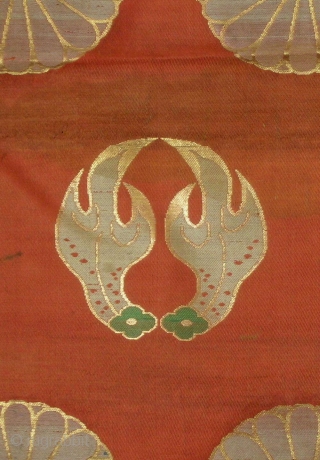 Silk temple cloth, Japan, Edo (18th century), cm 215x66. This is an ‘uchishiki’, a cloth of rich silk used to decorate altars in Buddhist temples. The origin of the uchishiki can be  ...