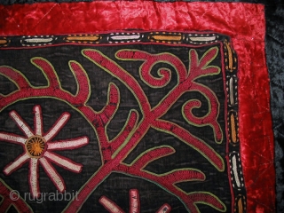 Antique Kirghiz nomads tent decoration, silk embroidered on velvet, circa 1900. Size is 43x33 inches.
                  