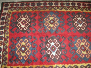 Antique Uzbek Djulkhir, bearskin, Central Asia, circa 1900, nice natural colors, the red color is run in some places, please see photos. In very good condition, 100% pile, very soft, 100% wool.  ...