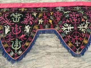 Antique Kirghiz nomads large wedding tent decoration, Central Asia, silk embroidered on black silk velvet, have nice colors. Circa 1900. In excellent condition. The fringe not so old, was added after. Size  ...