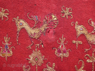 Antique Ceremonial Embroidered Tirai Textile panel Sumatra Indonesia -
Beautiful, rare Sumatran embroidered ceremonial tirai, which translates to curtain. It is a textile valance either for a doorway, window, bed or throne. ...