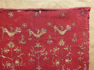 Antique Ceremonial Embroidered Tirai Textile panel Sumatra Indonesia -
Beautiful, rare Sumatran embroidered ceremonial tirai, which translates to curtain. It is a textile valance either for a doorway, window, bed or throne. ...