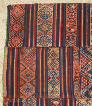 Vintage Bhutanese Charkhab rain cloak textile - Bhutan
Beautiful vintage Bhutanese Rain Cloak (Charkab). Wool twill weave with wool embroidery. Soft wool. Woven to be water resistant. Three panels sewn together. Hard to ...