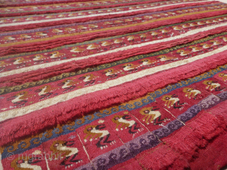 Antique Pre-Columbian Chancay or Chimu Textile panel
Beautiful, Pre-Columbian flat woven textile panel. It is either Chancay or Chimu in origin. It may be a complete panel made from matching strips and small ...