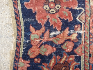 Antique Fereghan / Farahan / Ferahan rug.  Late 19th century to early 20th century. Beautiful design with interesting small secondary borders. Most colors are probably natural though one end has a  ...