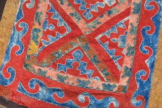 Central Asia - Uzbekistan Khorezm Khiva tribal felt, natural colors, circa 1900 or earlier- size : 143 cm X 288 cm  113" X 57"        