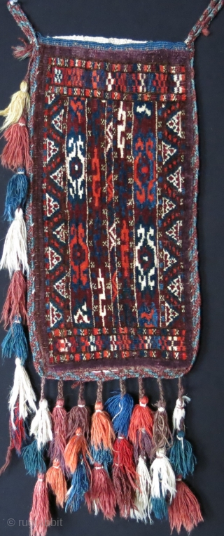 Yomud, Igsalik with all good colors 19th cent. size : 20" X 10" - 51 cm X 26 cm withut tassels            