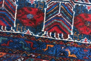 Khamseh - Arab good size bag face - Garden design. deep saturated colors, silky wool pile, couple little old moth nibbles and small corner wear.(can be repaired before shipping for a reasonable  ...