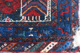 Khamseh - Arab good size bag face - Garden design. deep saturated colors, silky wool pile, couple little old moth nibbles and small corner wear.(can be repaired before shipping for a reasonable  ...