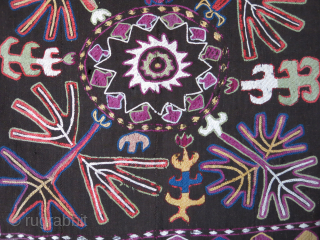 Kungrat wool emrboidery on Natural brown wool. Mostly natural colors circa 1900s or earlier size : 25" X 25 " 61 cm X 61 cm vedatkaradag@gmail.com       