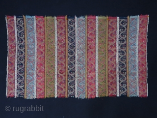 India Cashmere wool shawl fragment Circa 19th cent. Size : 44" X 25" -- 112 cm X 64 cm              