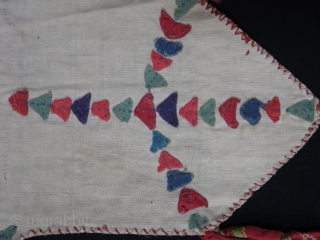 Turkmen yurt tent talisman patchwork, made of silk and cotton fabrics with broadcloth ornaments. Circa : 1940 - 1950s size 104" X 14" - 256 cm X 36cm vedatkaradag@gmail.com    