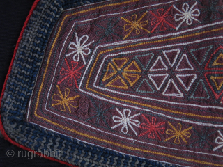Turkmen headband, extreme fine embroidery, matted on black cotton, natural colors. Circa second half of 19th cent. size : 11.5" X 5.2" - 29 cm X 14 cm vedatkaradag@gmail.com    