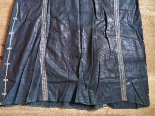 Yemen tribal indigo cotton waxed and ornamented ceremonial shirt Circa 1930 -40s. Top condition. vedatkaradag@gmail.com                  