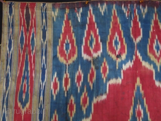 Persia Yezd Zoroastrian silk ikat hanging condition issues, some old over stitching repairs. Hand loomed cotton backing. 19th cent. size : 79" X 46.5" - 199 cm X 118    