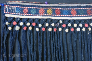 
SHAHSAVAN tribal hand woven and braided wool tassels for tent decoration. The date reads: 1332 and converting to present day over the century. Finely braided and long tassels.Circa: late 19th century
Size: 36″  ...