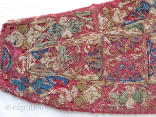 Turkmen Chodor forehead band, extreme fine silk embroidery on wool, mid-19th or earlier size - 10.5 " X 4 " -27 cm X 10 cm        